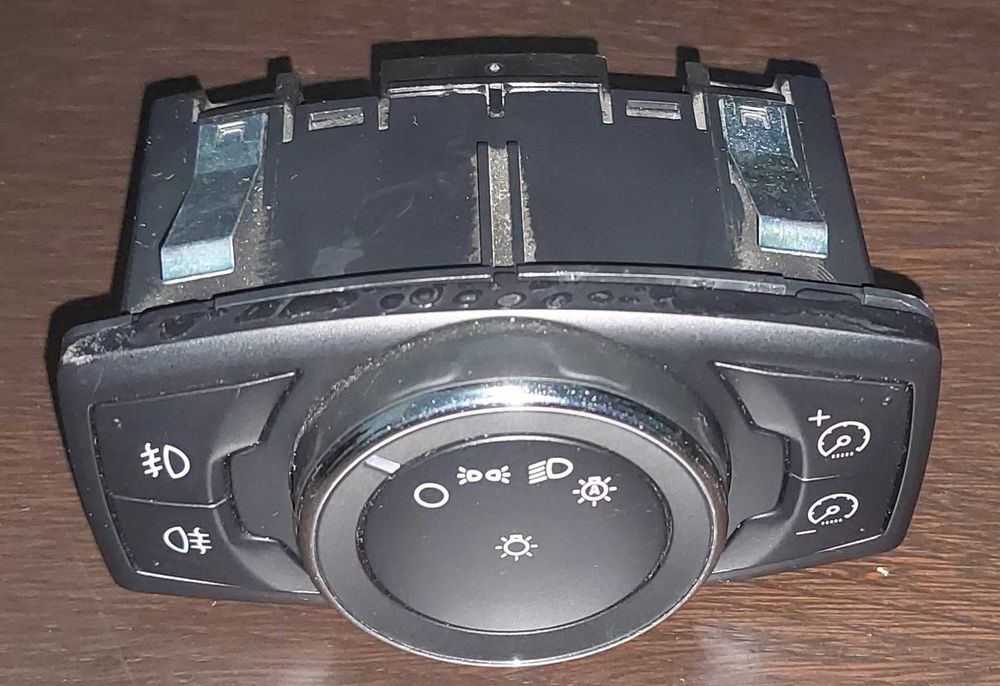Modul comanda lumini led-xenon Ford Focus 3-Mondeo