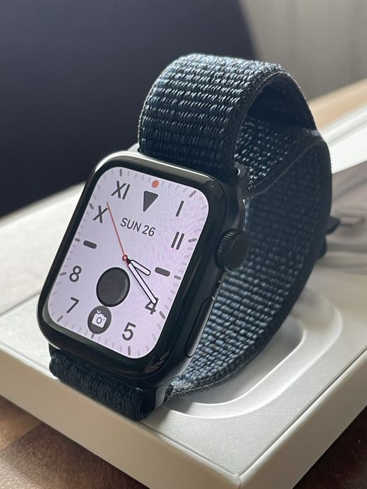 Apple watch SE 2nd gen 40mm GPS