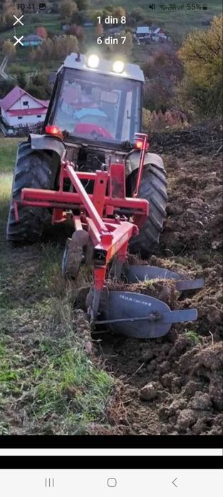 Vând combinator și plug 2 brazde stare foarte bună