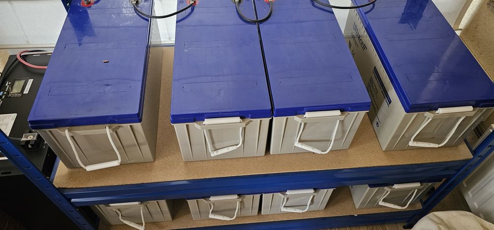 Baterie 12V 200Ah Ultracell  8 buc