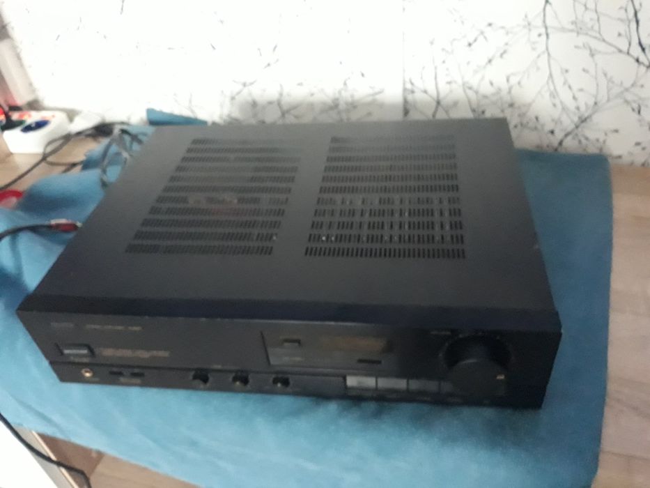 Amplificator pioneer canale