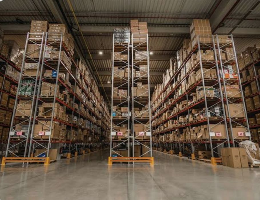 Rafturi metalice industriale