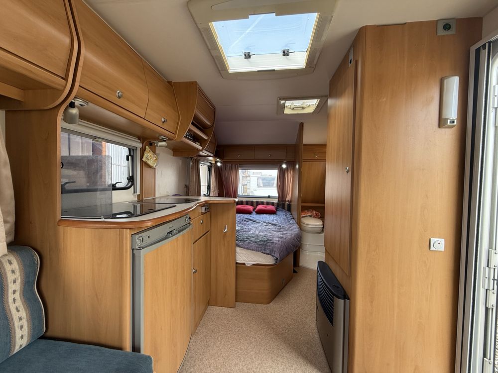 Rulota Kip Avento 445TF,an2006,4 pers,mover,panou solar,inmatr RO