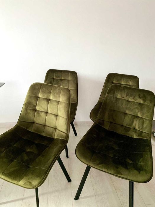 Set Dining de culoare olive