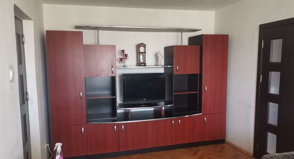 Închiriez apartament 2 camere Spitalul Militar