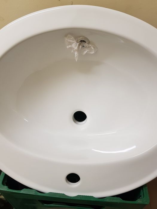 Chiuvetă ceramică