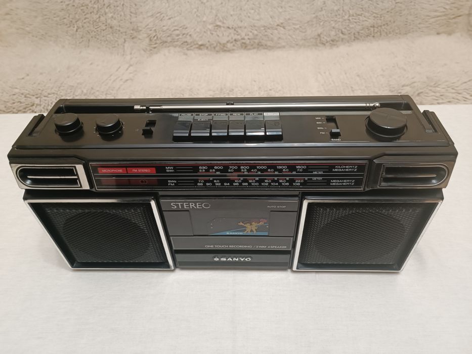 Касетофон  Sanyo