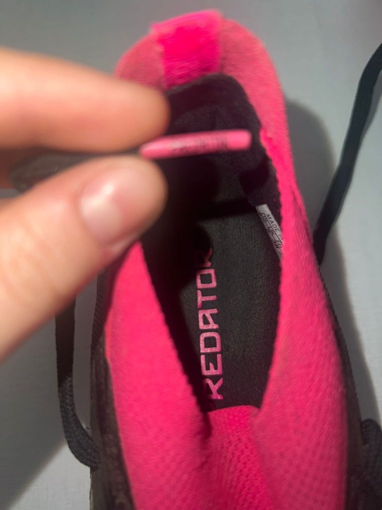 Ghete Fotbal Predator Elite marime 38
