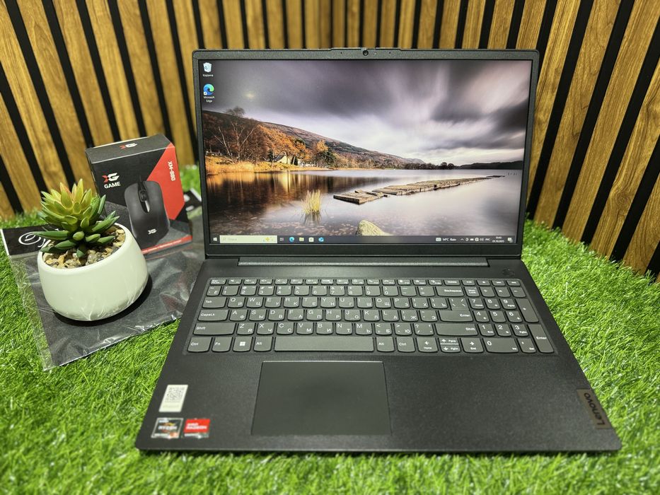 Ноутбук Lenovo V15 AMD Ryzen3-5300U|8GB|SSD256GB|Radeon Graphics|