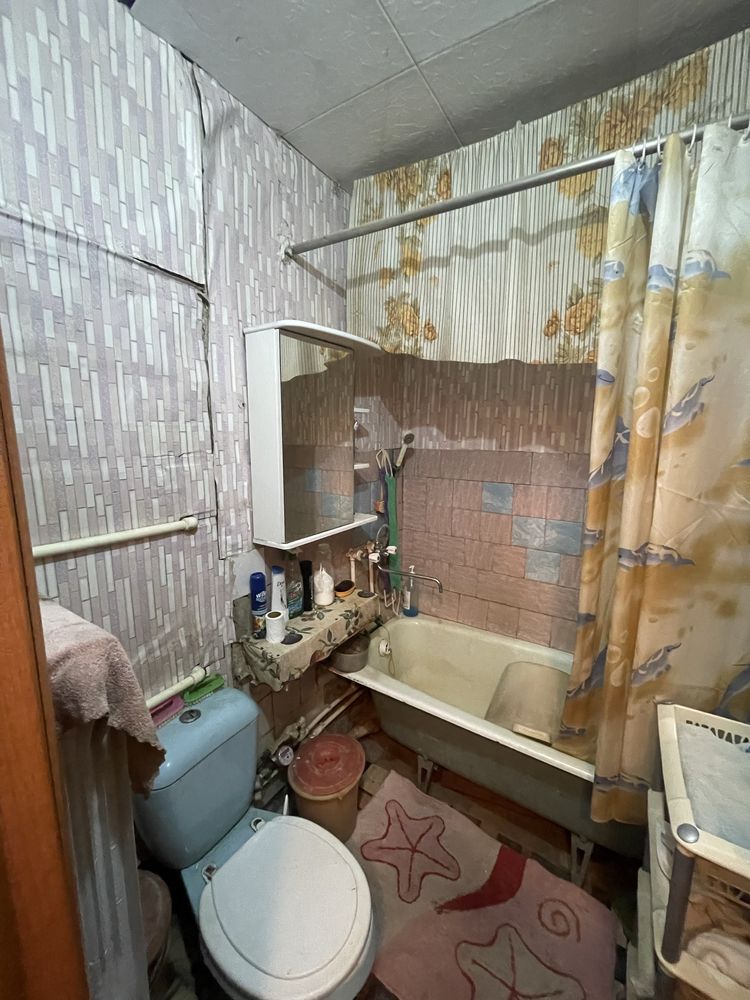 Продаём 2 комнатную квартиру на 2 этаже