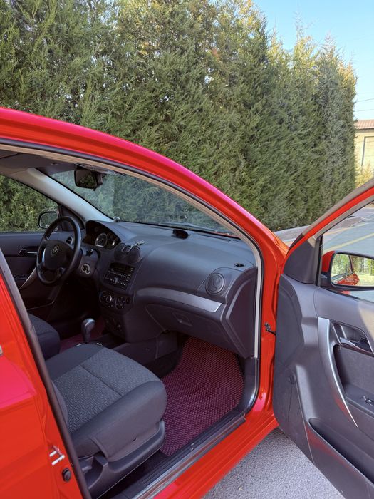 Nexia 3 автомат Ravon