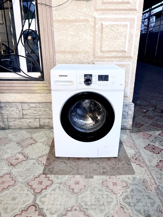 Продам стиральную машинку рабочая 100%