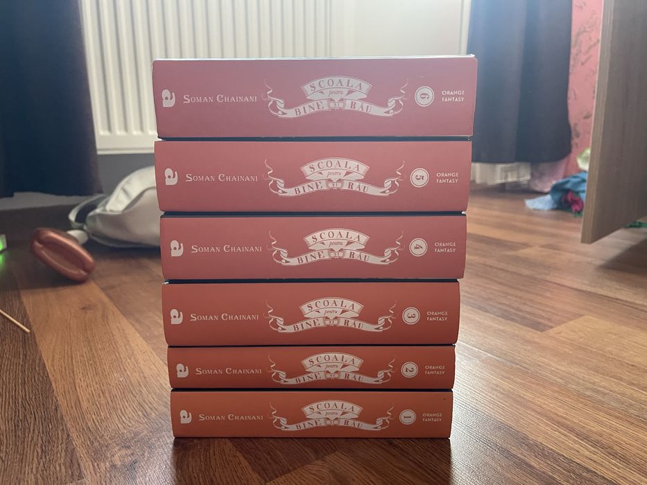 Vand seria Scoala pentru Bine și rau