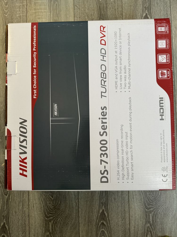 DVR Hikvision DS 7300