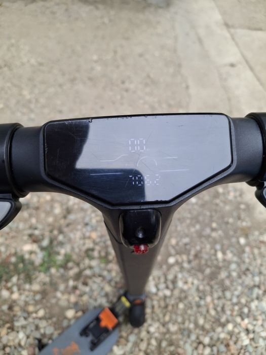 Vând trotineta electrică Kukirin S1 Pro