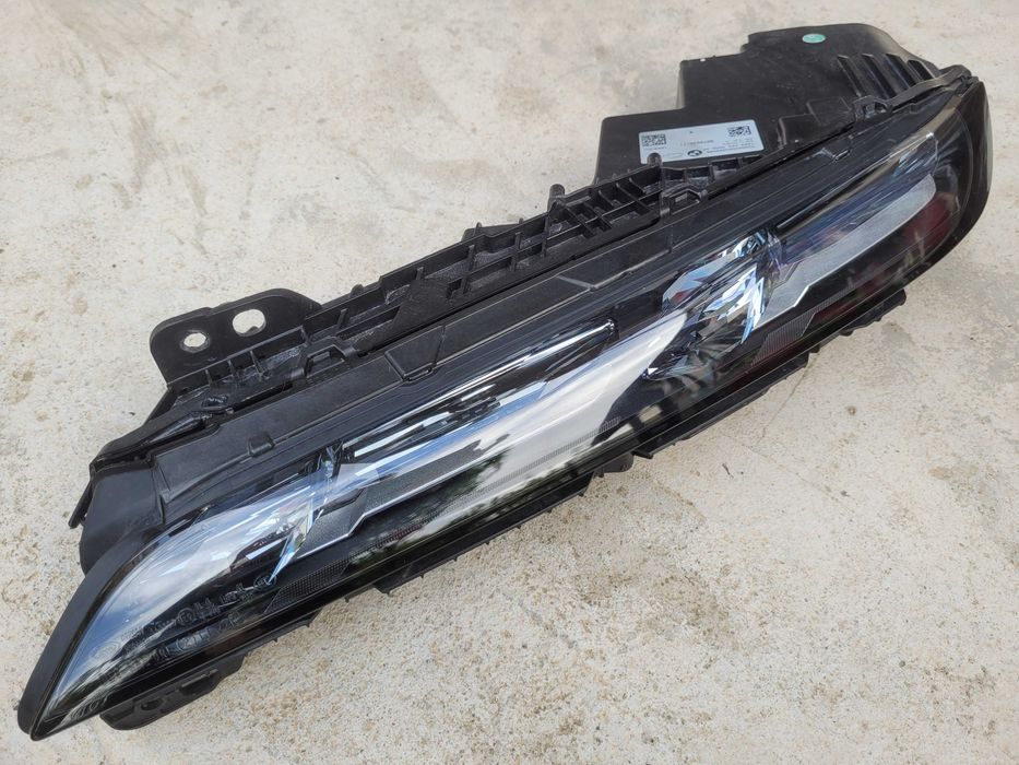 Bmw G70 i7 Swarovski Crystal Full LED Far,Бмв Г70 Фар