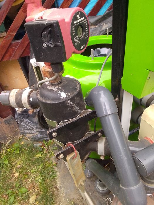 Vând filtru nisip piscina profesional