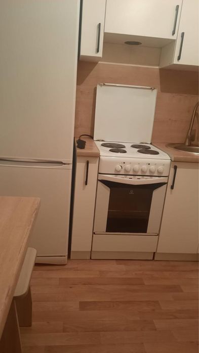 продаю двухкомнатную квартиру