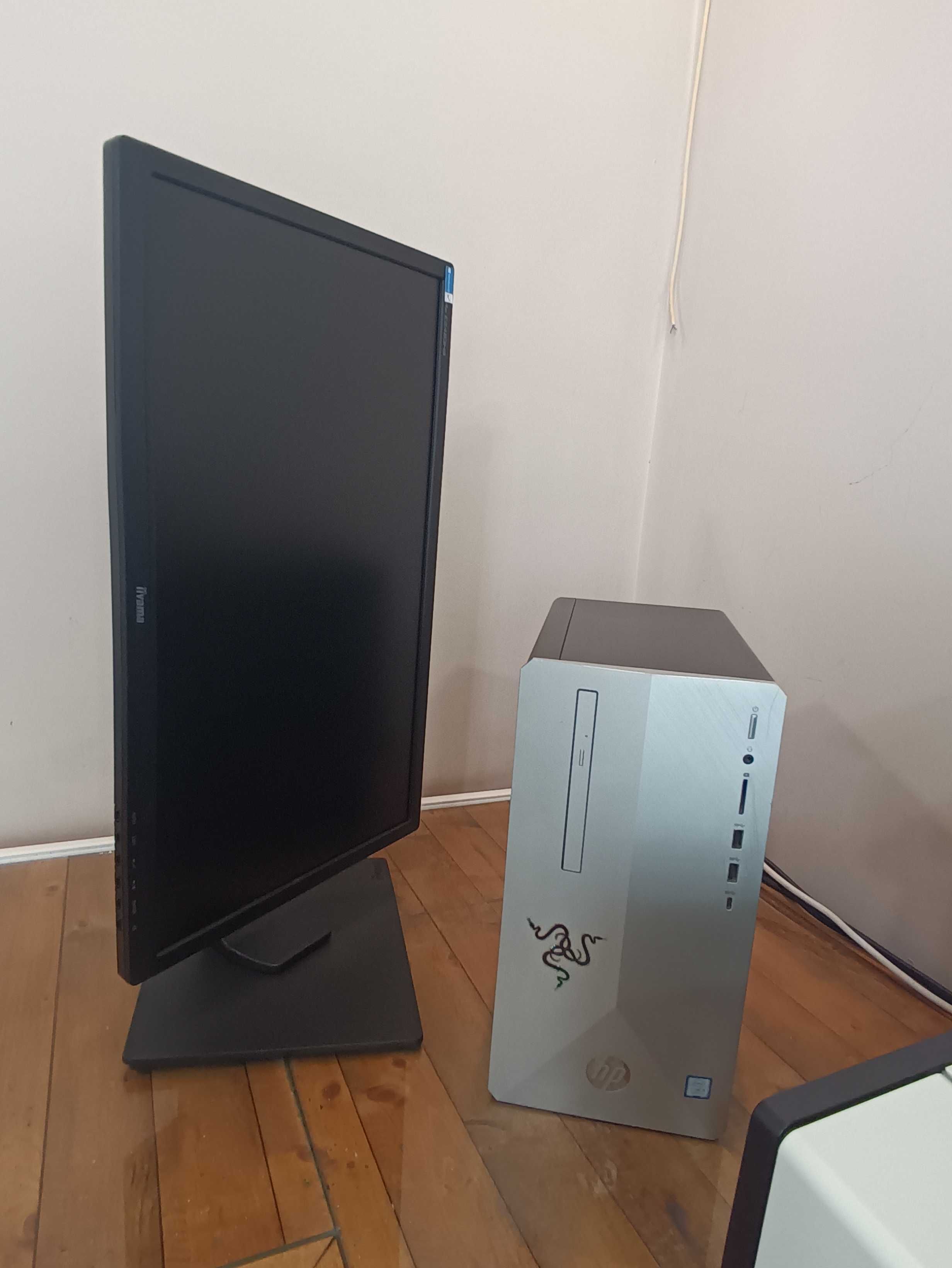 Компютър HP Pavilion TPC-W043-MT  + монитор, клавиатура и мишка