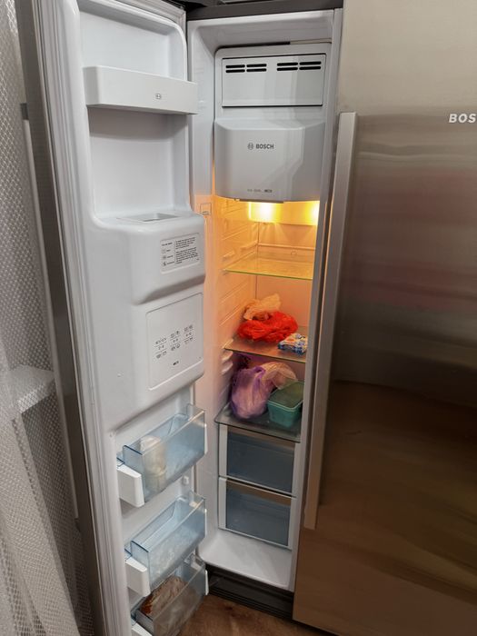 Холодильник двухдверный