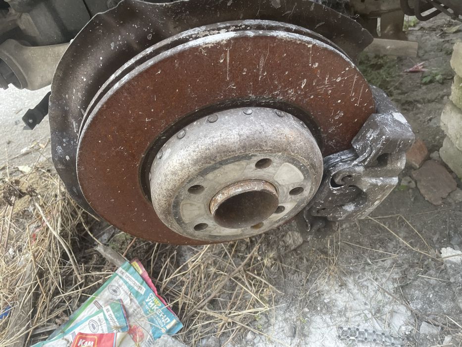 Bmw f10 на части