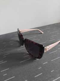 Дамски слънчеви очила "GUESS"