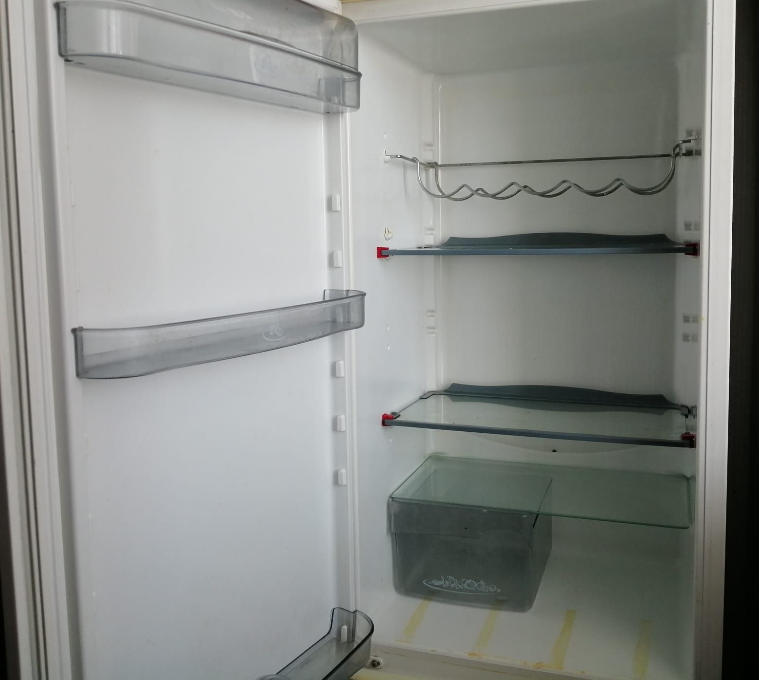 Продаются холодильник Snaige