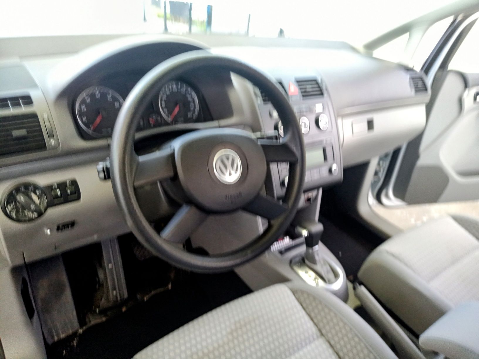VW Touran, Automatic, Инвалиден, уникално състояние!

1,6 TSI Automat
