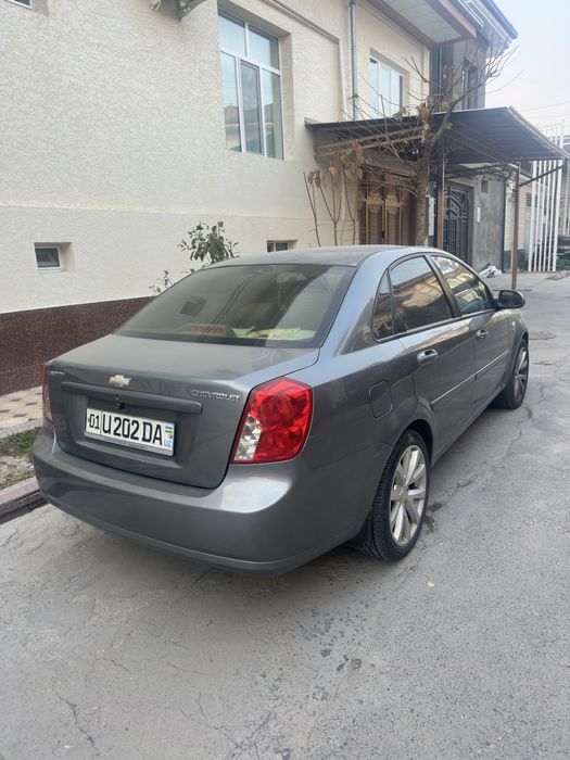 Lacetti 1,6motor, 2013-yil, mokriy asfalt rangli 1-kishi