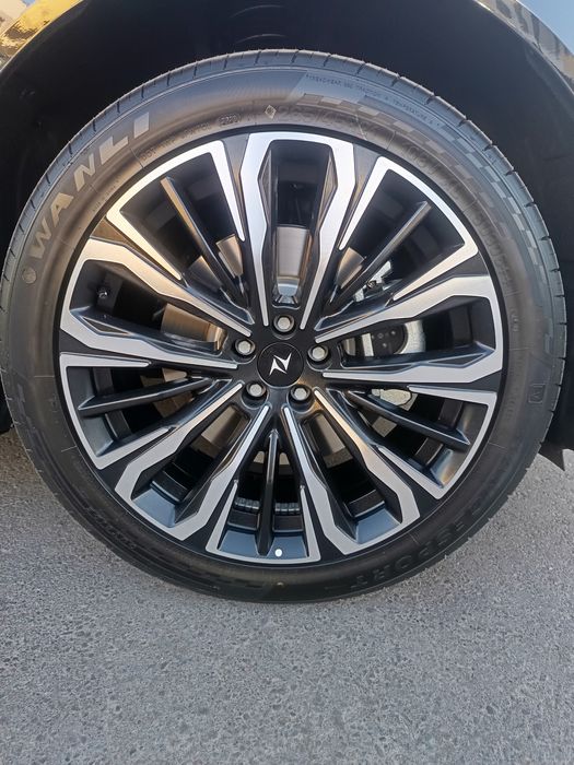 Dong feng 008 ultra  32200$ kelishamiz