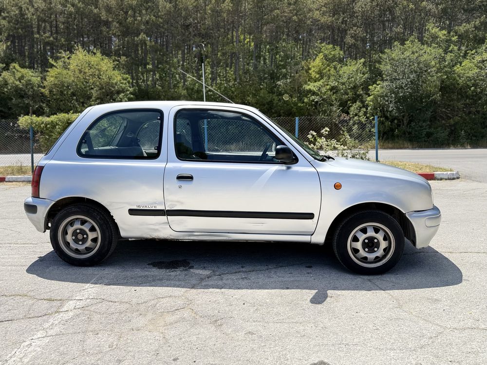 Nissan Micra 1.0 60к.с. Автоматик Гаражна и Стегната Всичко платено