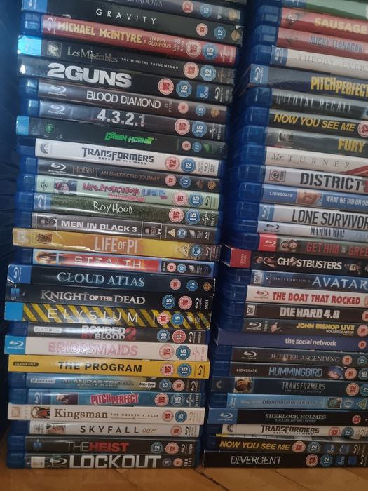 Lot 2,000 Blu-ray Engleză – Marvel, Avatar, Star Wars – 4,000€