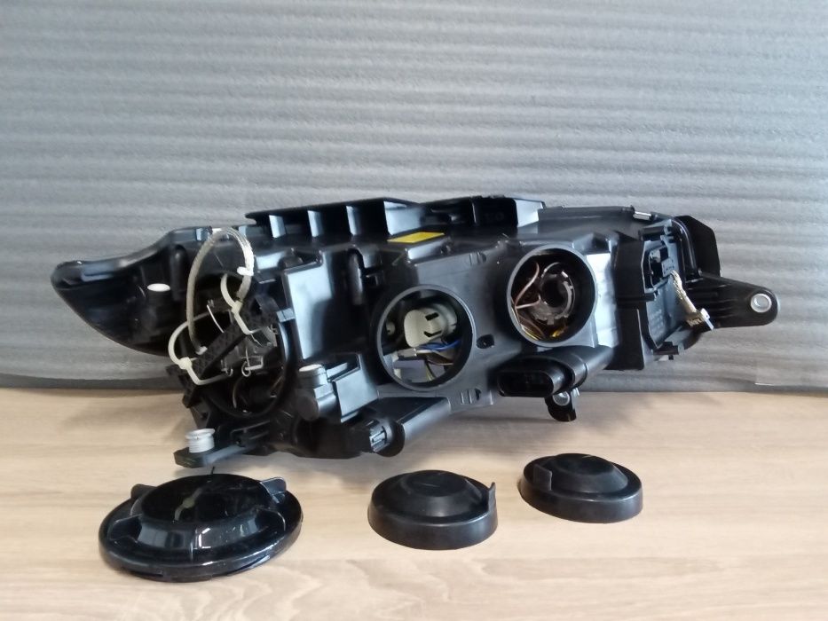 Far faruri XENON Adaptiv VW Passat CC (357) 2008-2012 trafic EUROPA