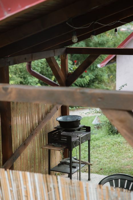 Cabana de inchiriat Lugasu de Jos -Bihor zona linistita- Ciubar inclus