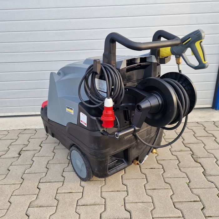 Pompă/jet de curățare cu apă caldă HDS 2024
8/18-4C - Kärcher