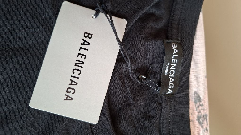 Balenciaga тениски