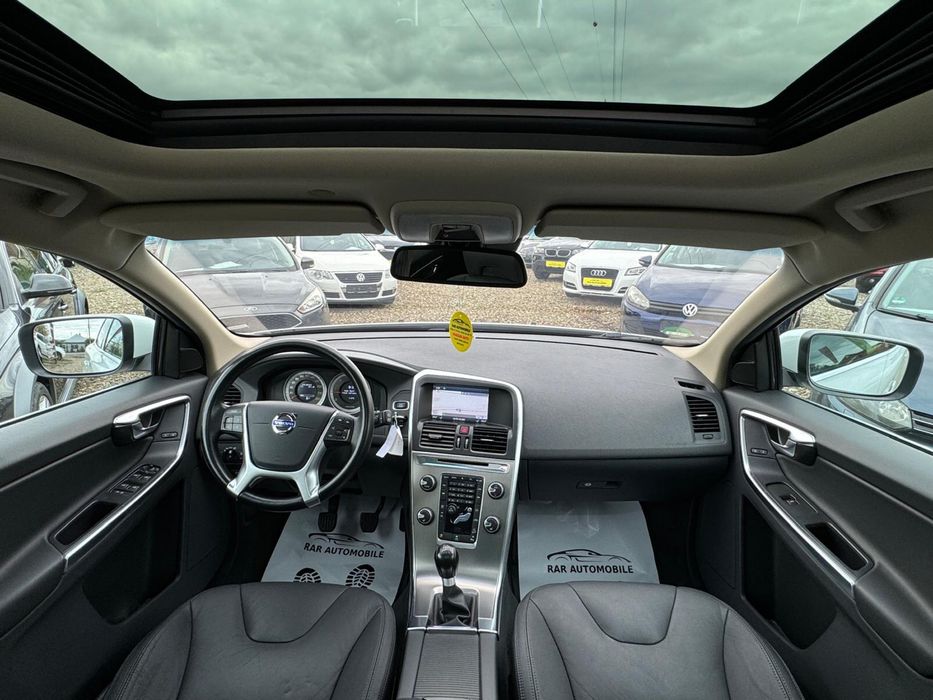 Volvo XC60 2.4D 4X4 2012 Summum Trapa Carlig Rate Garantie Buy-Back