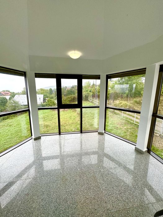 Vand casa 300 mp BREAZA de sus