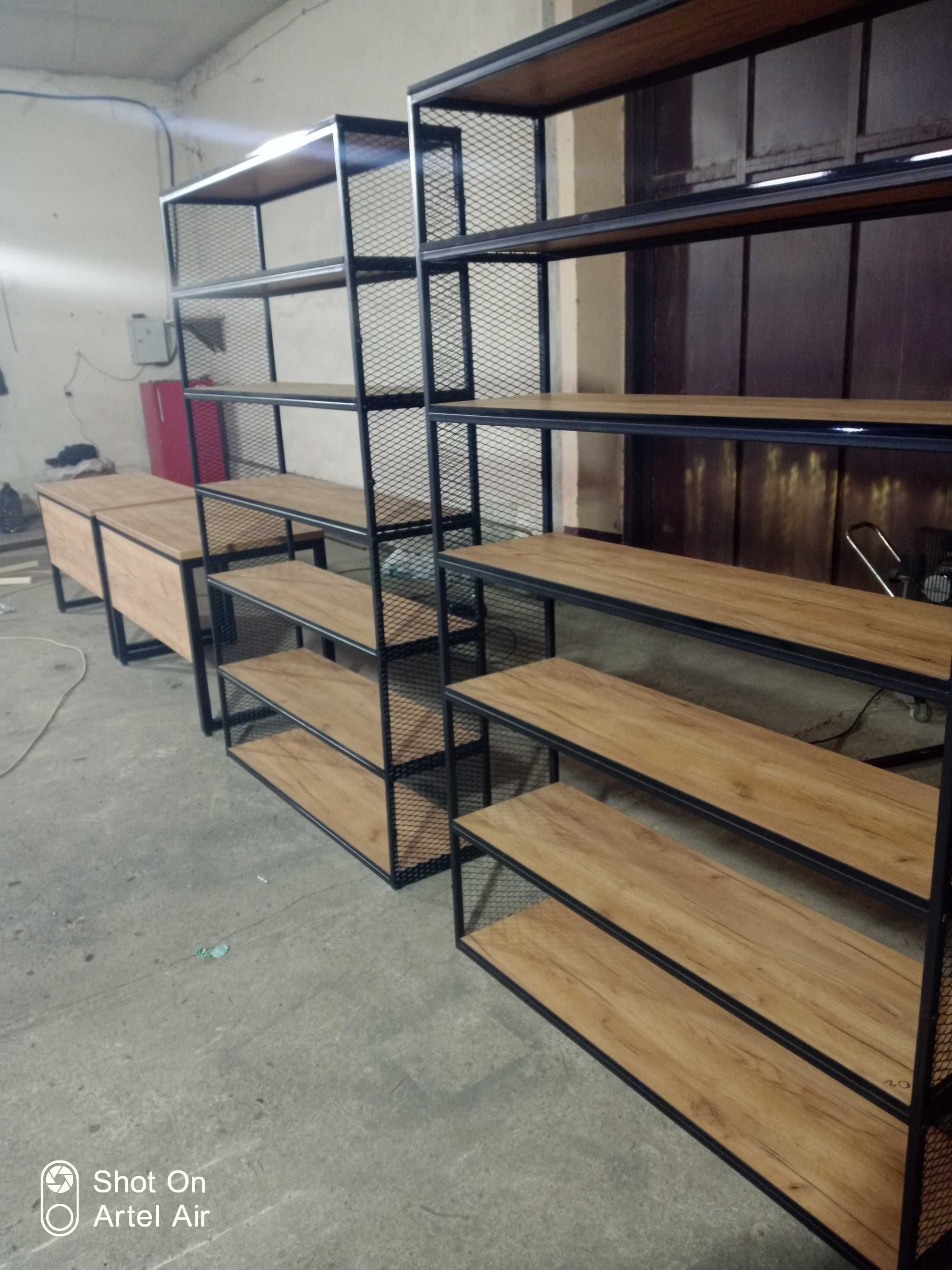 Loft mebellar stol stelaj