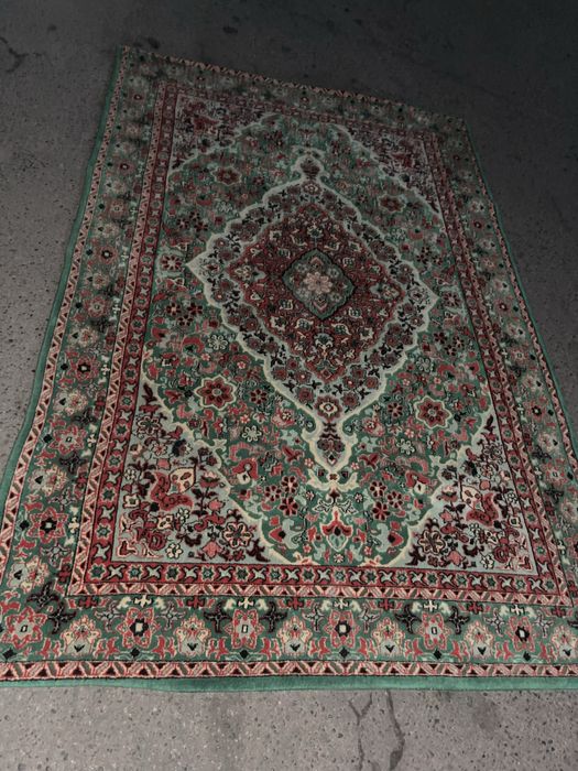 Продам ковры шерстяные советскии ковры в идеальном состоянии