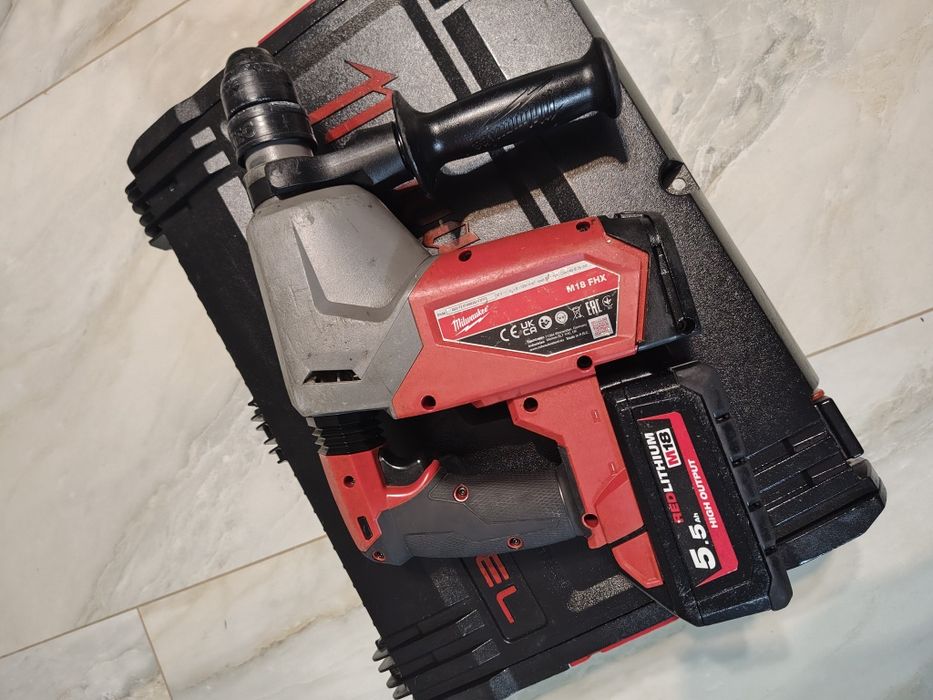 Vand Rotopercutor Milwaukee