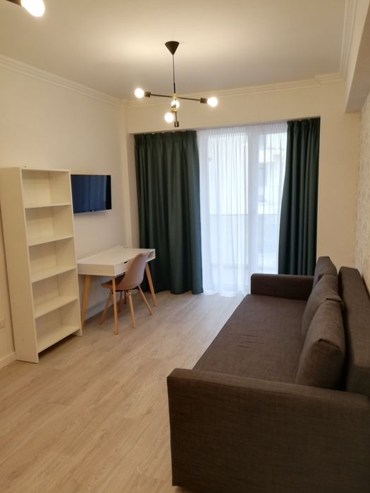 Închiriez garsonieră înComplex Victoria , Obcini