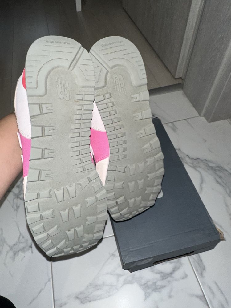Дамски маратонки new balance