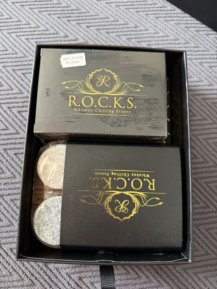 Уиски сет R.O.C.K.S. - The rocks X TRIVIA quiz set