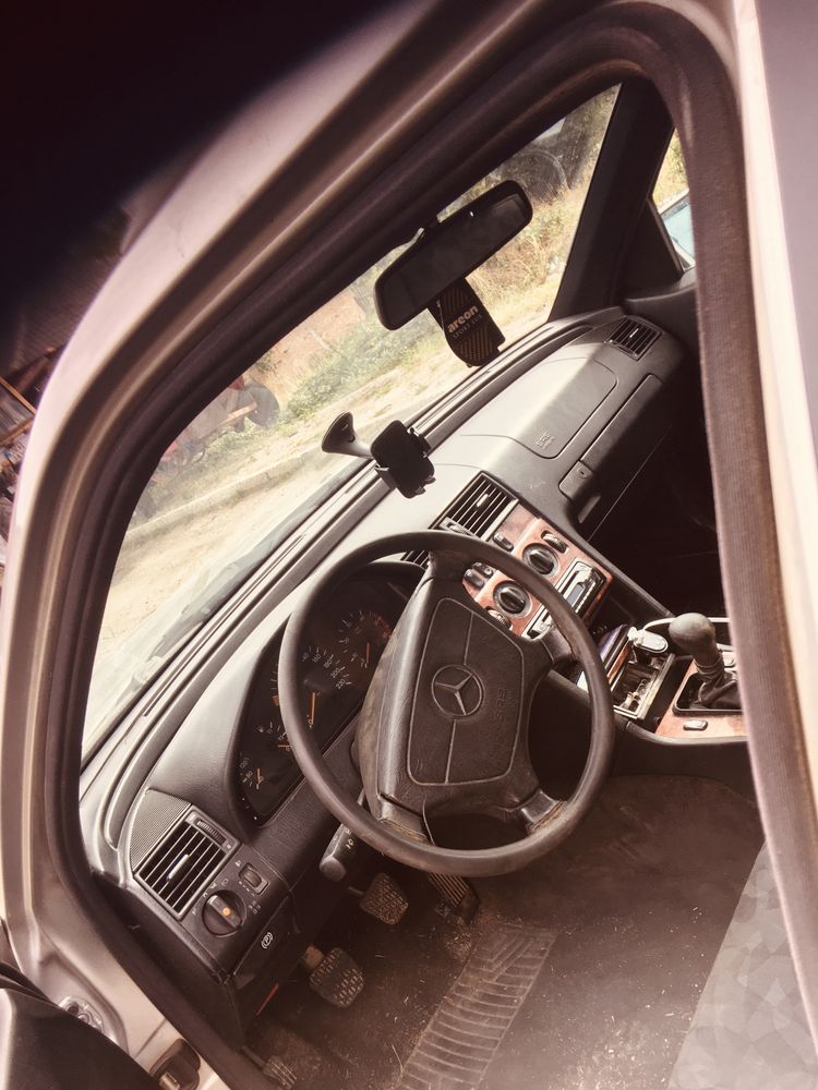 Mercedes c220 на части