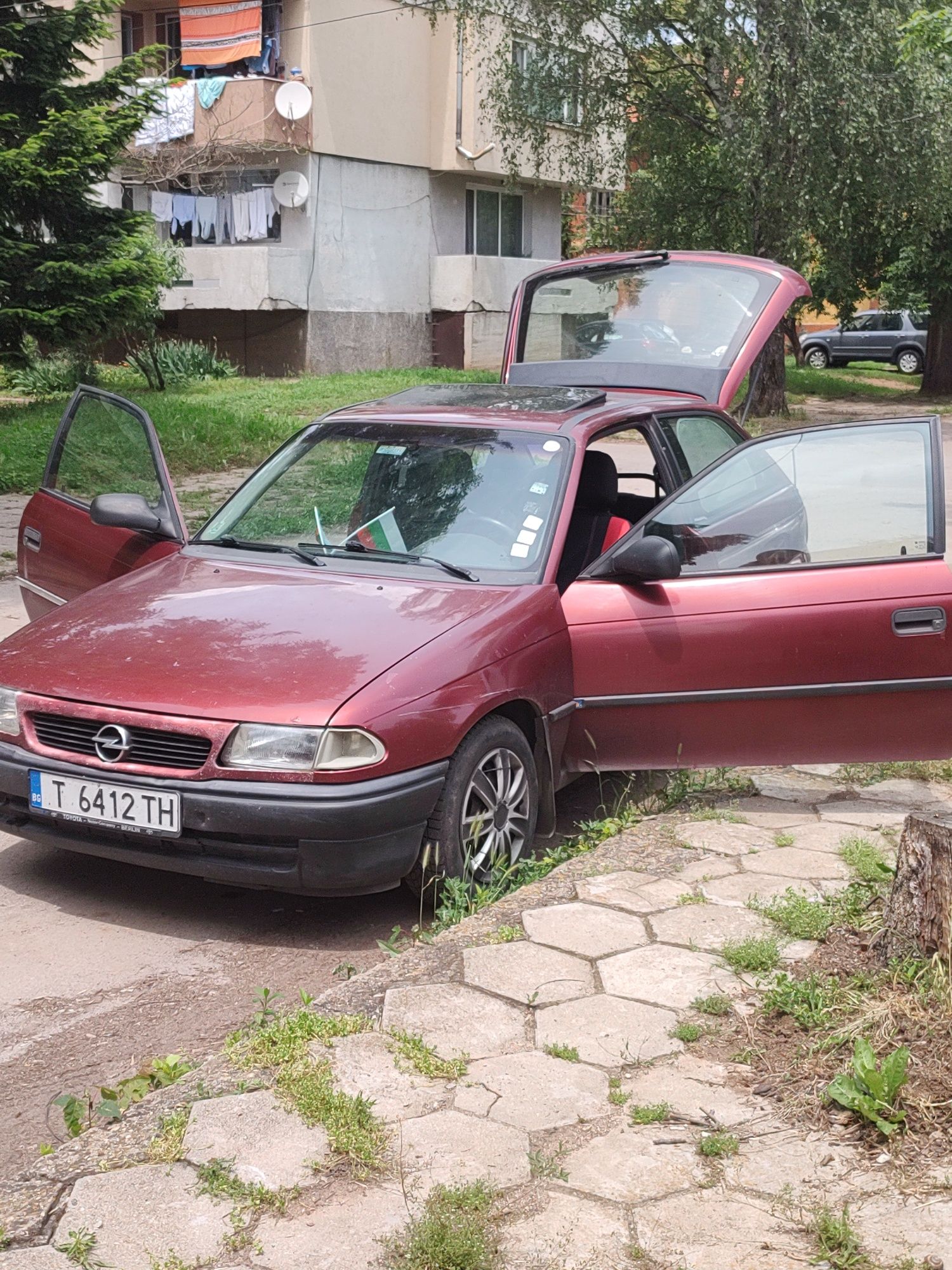 Opel Astra 1.4 бензин