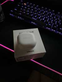 Galaxy buds fe новые .