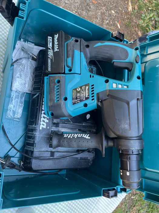 Макита /Makita DHR 243 перфоратор