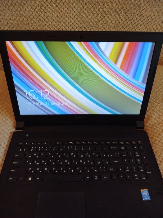 Ноутбук б/у "lenovo"