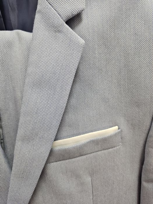 Мъжки костюм от ZARA